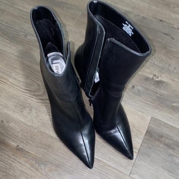 Steve Madden booties size 9 - Picture 3 of 8